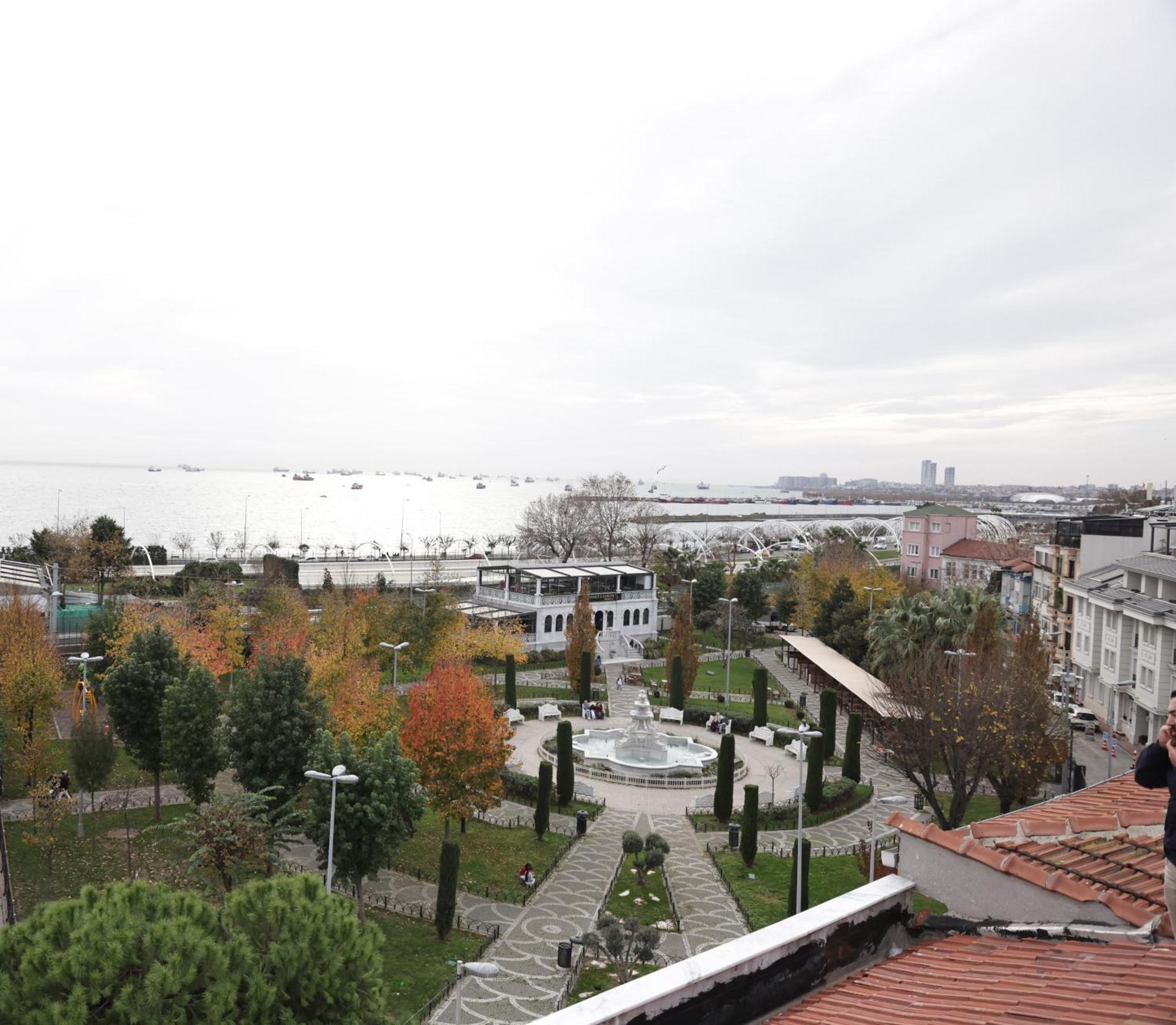 Sareban Hotel Istanboel Buitenkant foto